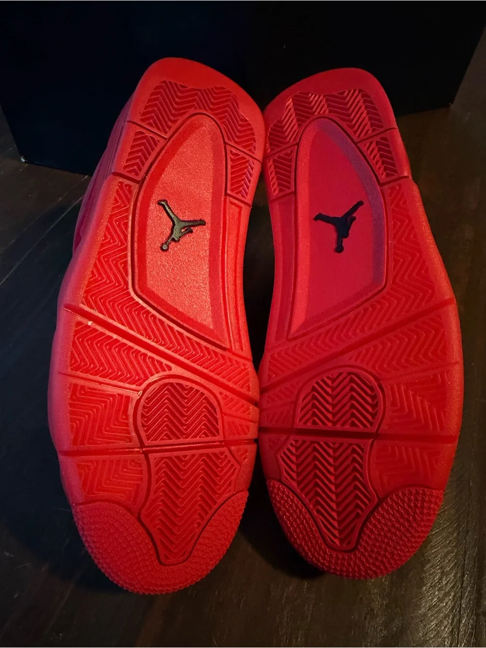 DeadStock Jordan Air Jordan 4 Retro Flyknit in University Red - 9M
